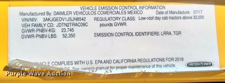 image for item LP9158 2018 Freightliner Cascadia 125 semi truck