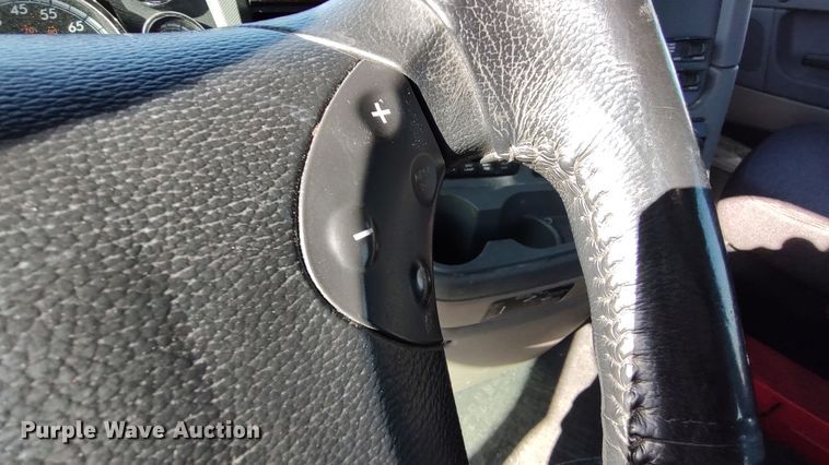 image for item LP9160 2018 Freightliner Cascadia 125  semi truck