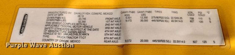 image for item LP9163 2020 Freightliner Cascadia 126  semi truck