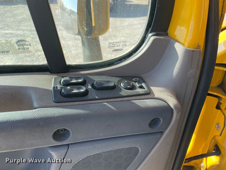 image for item LP9167 2018 Freightliner Cascadia 125  semi truck