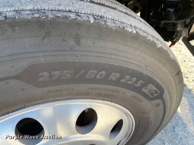 image for item LP9167 2018 Freightliner Cascadia 125  semi truck