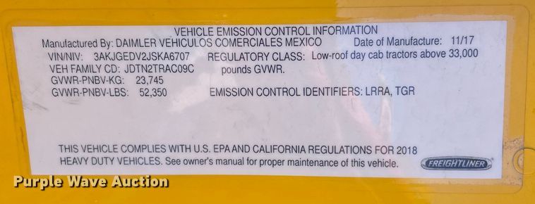 image for item LP9167 2018 Freightliner Cascadia 125  semi truck