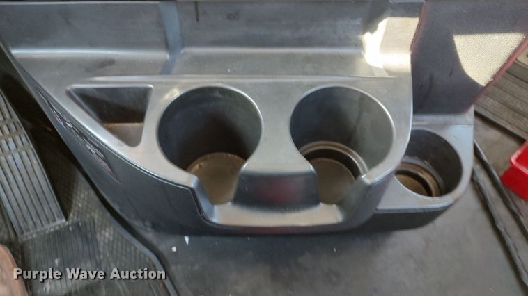 image for item LP9168 2020 Freightliner Cascadia 126  semi truck