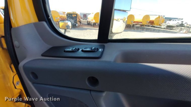 image for item LP9171 2018 Freightliner Cascadia 125  semi truck