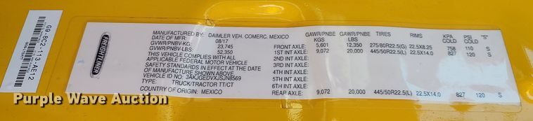 image for item LP9172 2018 Freightliner Cascadia 125  semi truck