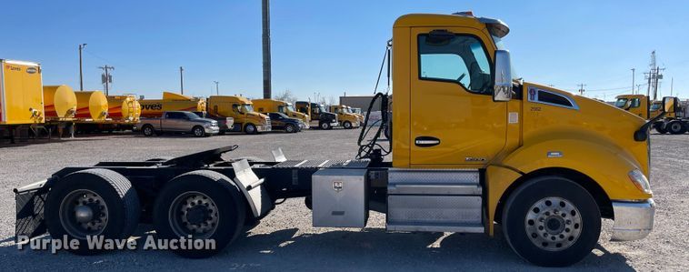 image for item LP9175 2019 Kenworth T680  semi truck
