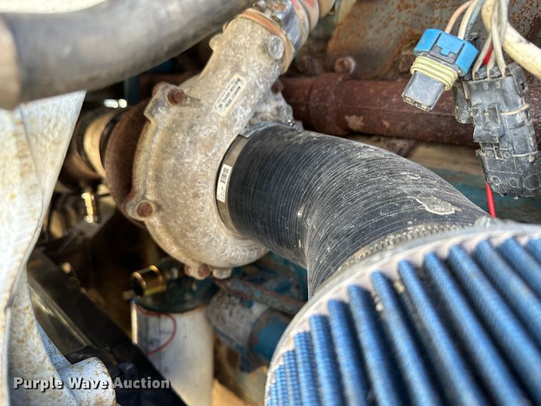 image for item LT9292 2011 International TranStar 8600  semi truck