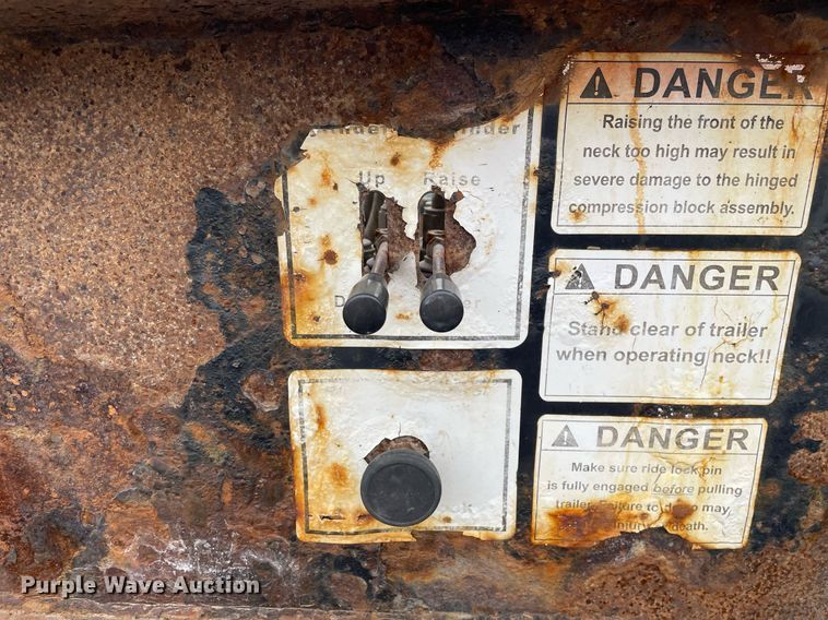 image for item MA9820 2013 Kaufman  lowboy equipment trailer