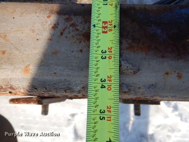 image for item MJ9973 2003 Sterling LT9500  truck cab and chassis