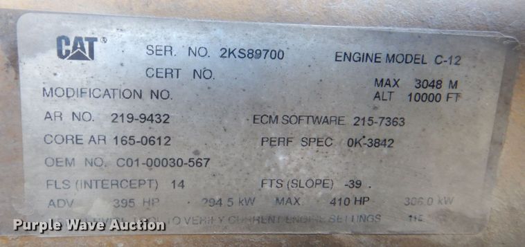 image for item MJ9973 2003 Sterling LT9500  truck cab and chassis