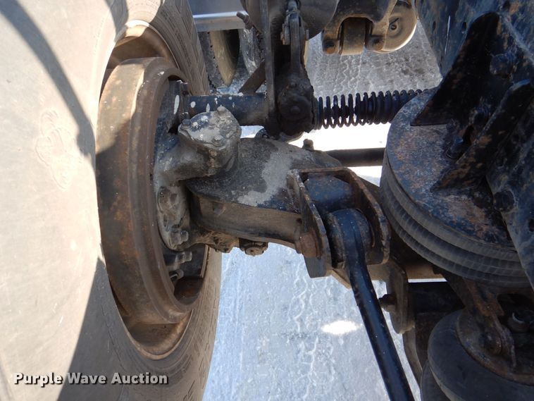 image for item MJ9982 2007 Western Star 4900  semi truck