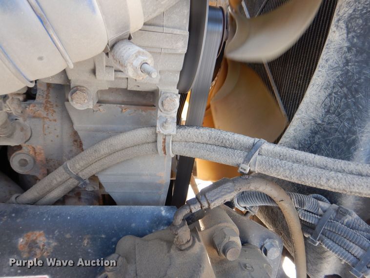 image for item MJ9982 2007 Western Star 4900  semi truck