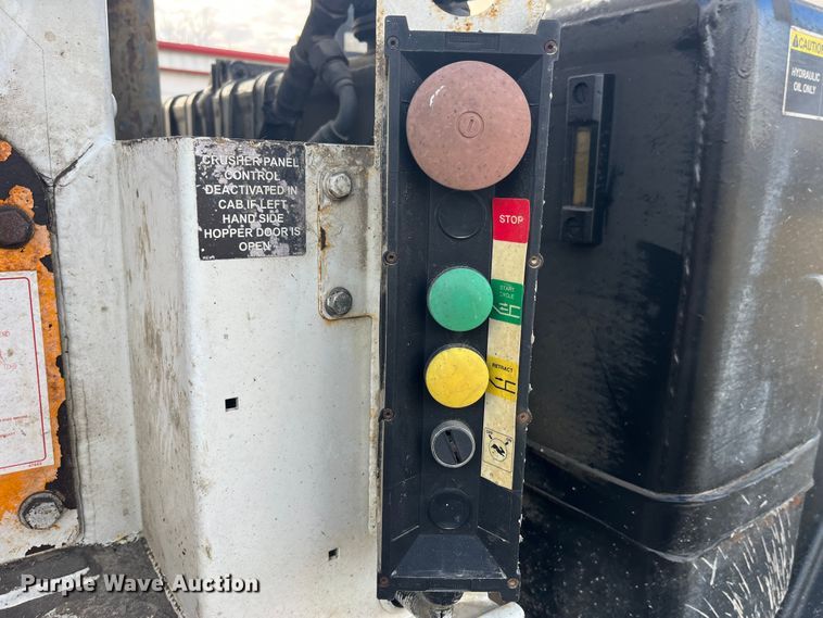 image for item MW9449 2007 Mack LE613 refuse truck