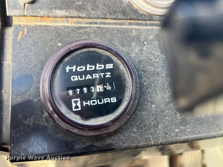 image for item MW9449 2007 Mack LE613 refuse truck