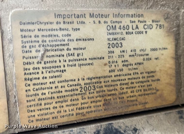 image for item MW9450 2004 Sterling L9500  roll-off container truck