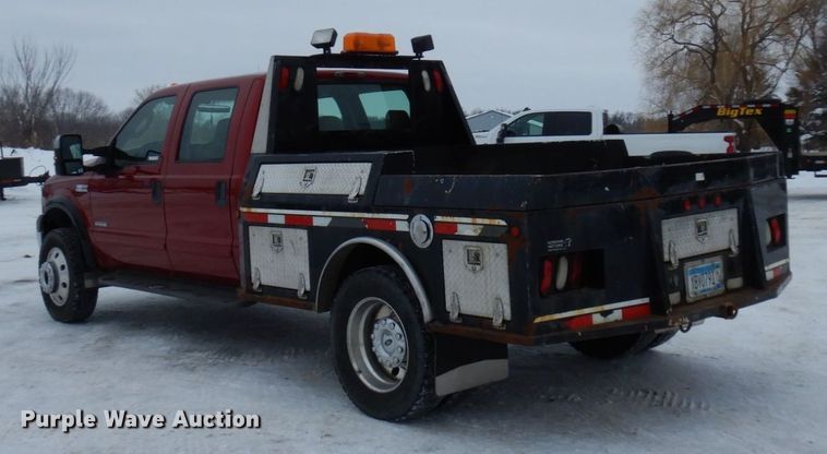 image for item AF9309 2005 Ford F450 Super Duty  Crew Cab utility / service truck