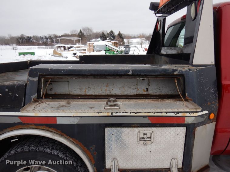 image for item AF9309 2005 Ford F450 Super Duty  Crew Cab utility / service truck