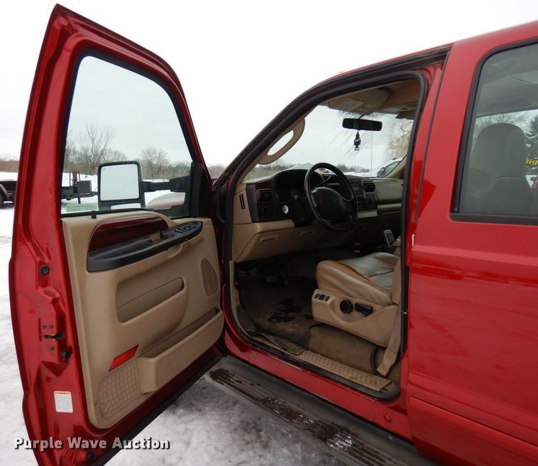 image for item AF9309 2005 Ford F450 Super Duty  Crew Cab utility / service truck