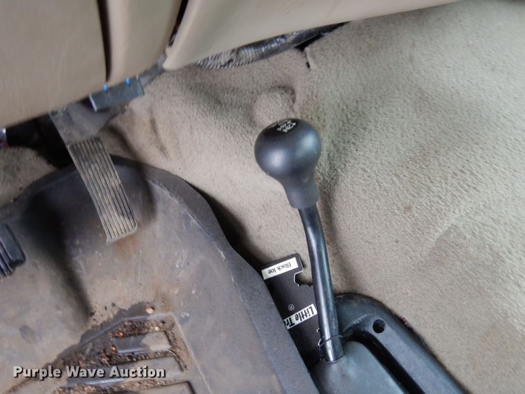 image for item AF9309 2005 Ford F450 Super Duty  Crew Cab utility / service truck