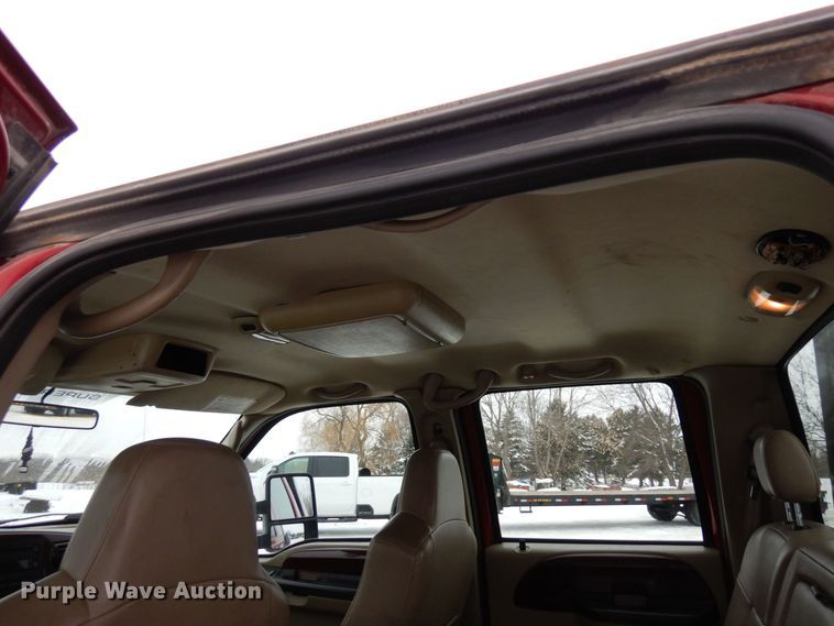 image for item AF9309 2005 Ford F450 Super Duty  Crew Cab utility / service truck