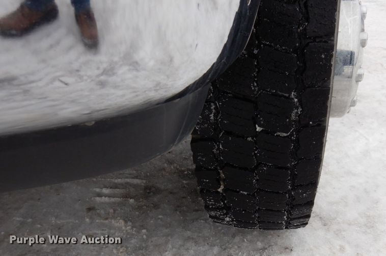 image for item AF9309 2005 Ford F450 Super Duty  Crew Cab utility / service truck