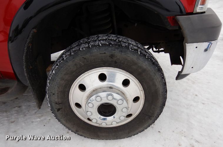 image for item AF9309 2005 Ford F450 Super Duty  Crew Cab utility / service truck