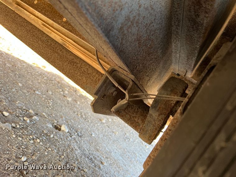 image for item DF0294 1999 Interstate  spray foam trailer