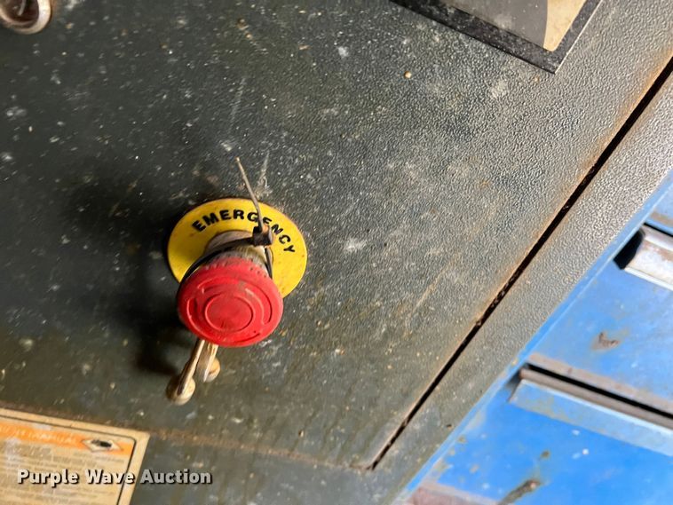 image for item DF0294 1999 Interstate  spray foam trailer