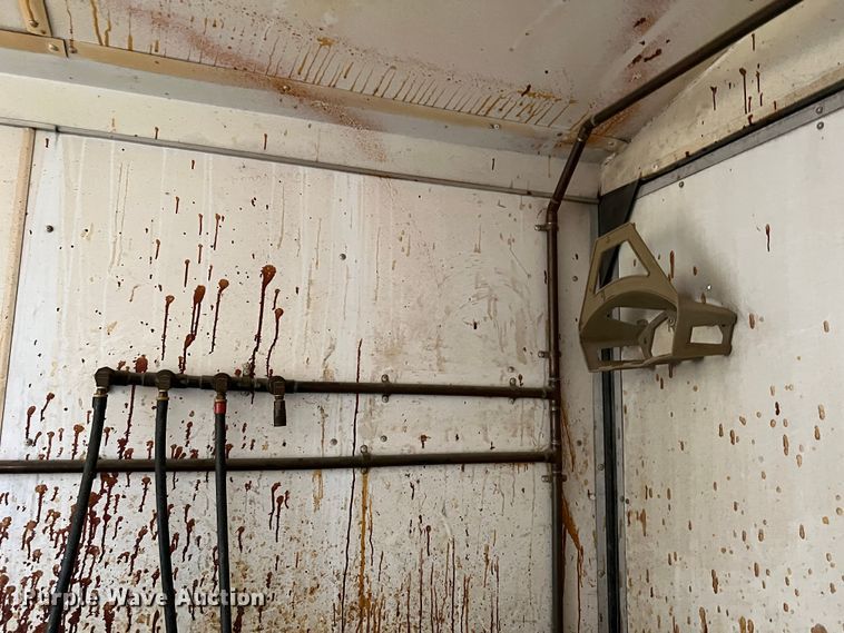 image for item DF0294 1999 Interstate  spray foam trailer