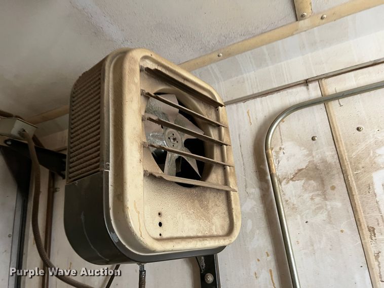 image for item DF0294 1999 Interstate  spray foam trailer