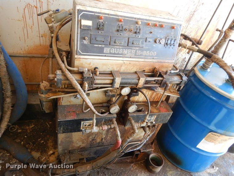 image for item DF0294 1999 Interstate  spray foam trailer