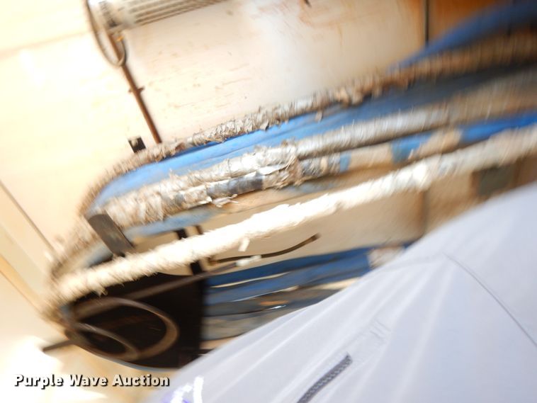 image for item DF0294 1999 Interstate  spray foam trailer