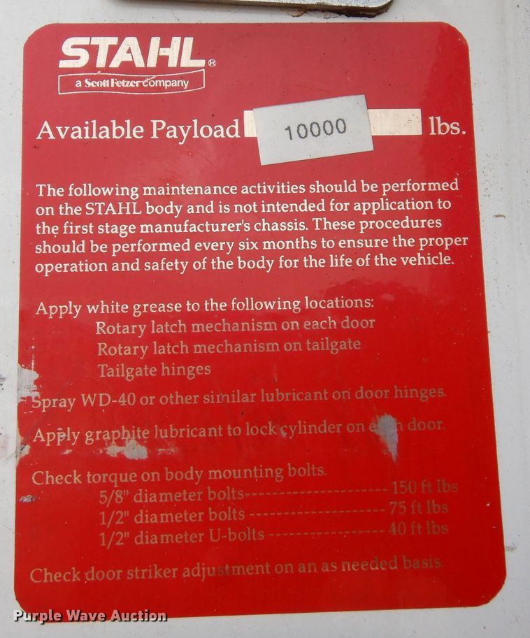 image for item DF8291 2006 Ford F650  chipper truck