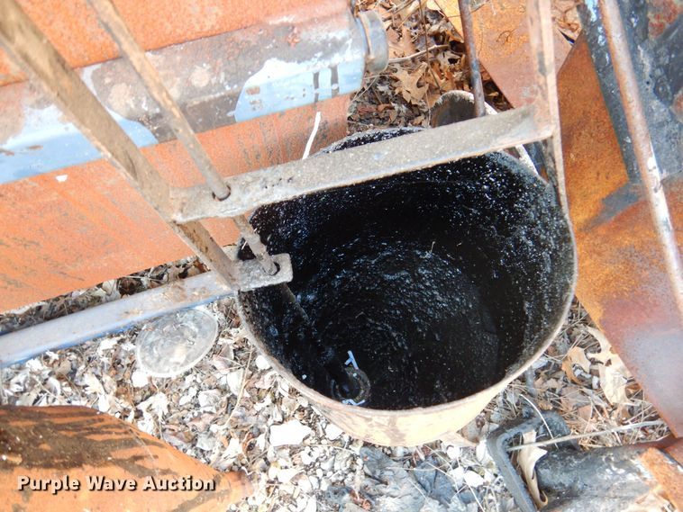 image for item DJ3870 Asphalt hot box