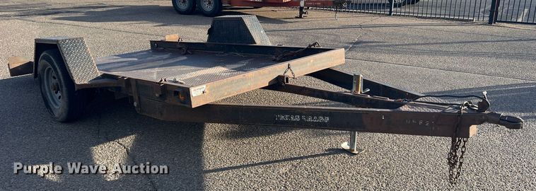 image for item DK7208 2004 Texas Bragg  tilt deck utility trailer