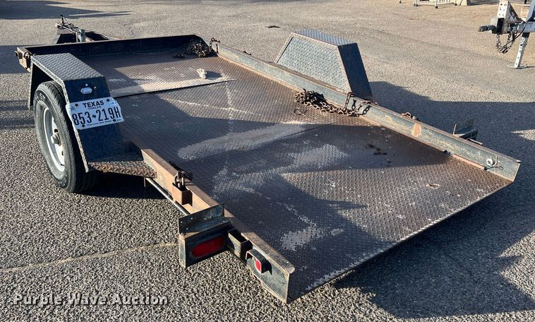 image for item DK7208 2004 Texas Bragg  tilt deck utility trailer