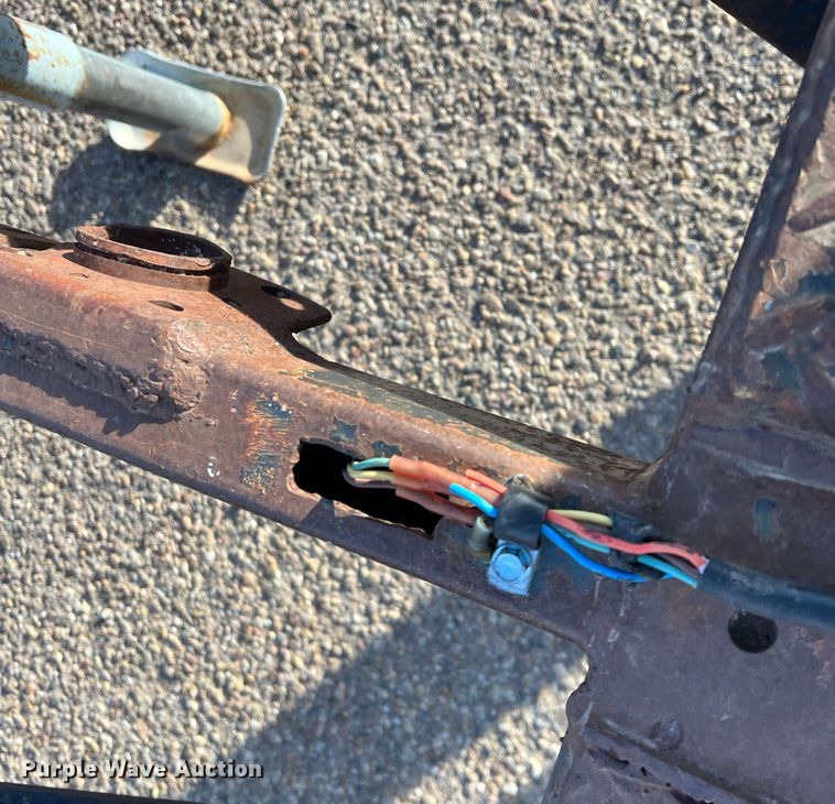 image for item DK7208 2004 Texas Bragg  tilt deck utility trailer