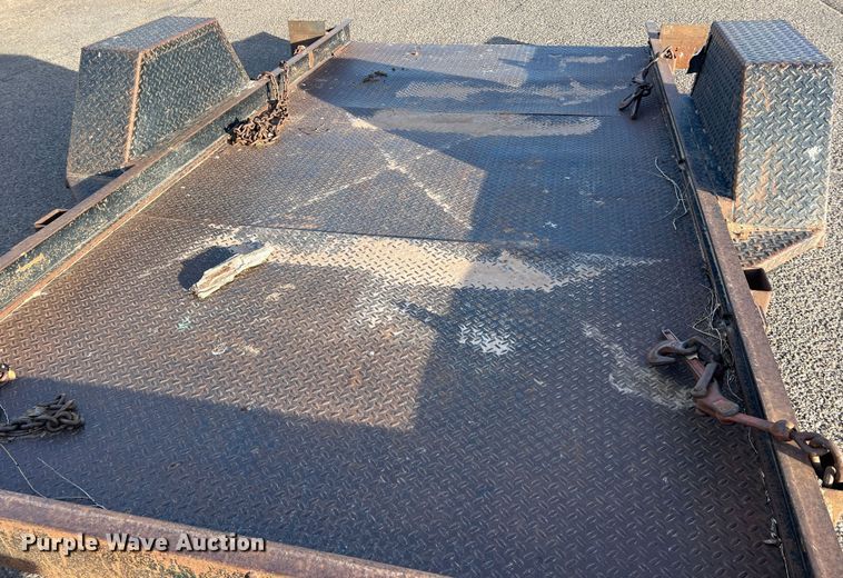 image for item DK7208 2004 Texas Bragg  tilt deck utility trailer