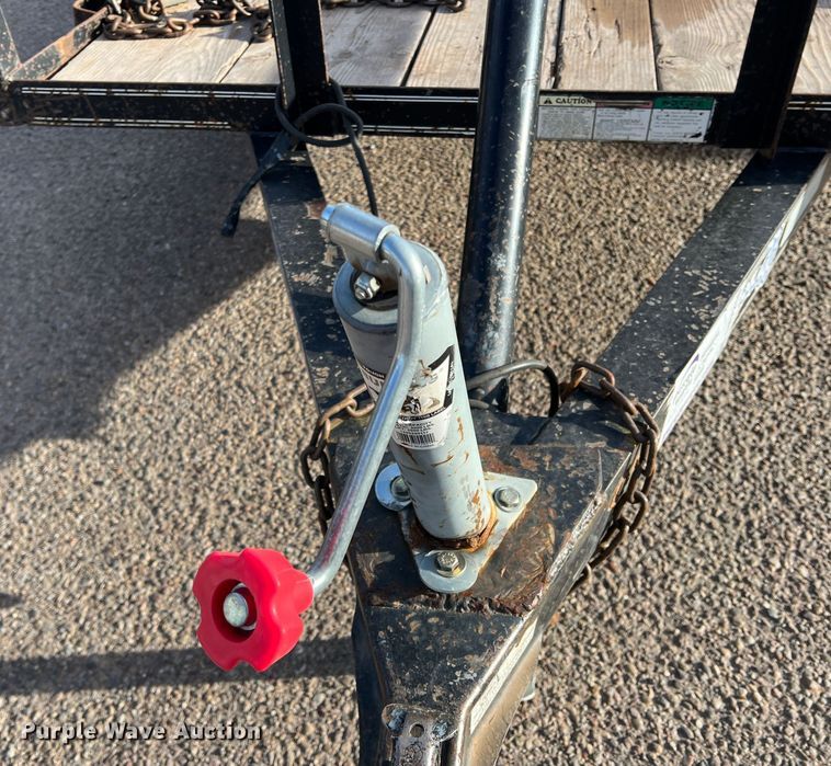 image for item DK7210 2013 Texas Bragg  utility trailer