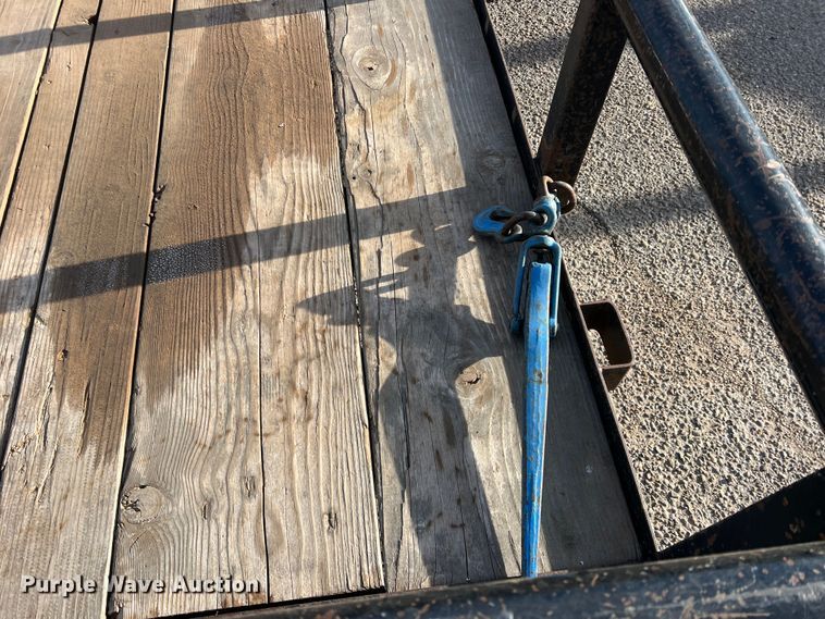 image for item DK7210 2013 Texas Bragg  utility trailer