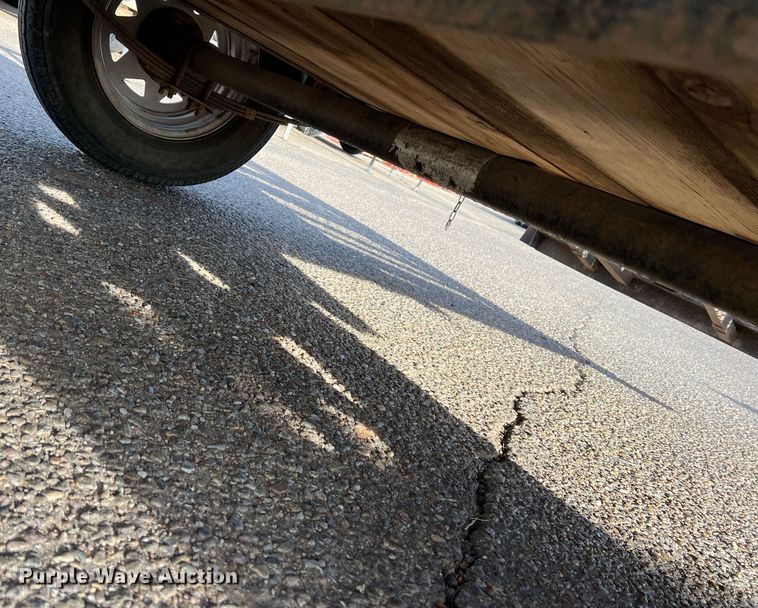 image for item DK7210 2013 Texas Bragg  utility trailer