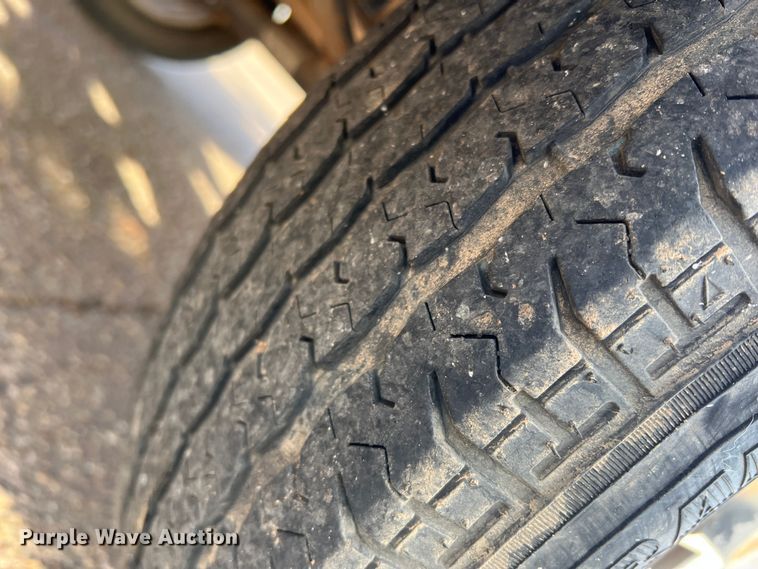 image for item DK7210 2013 Texas Bragg  utility trailer