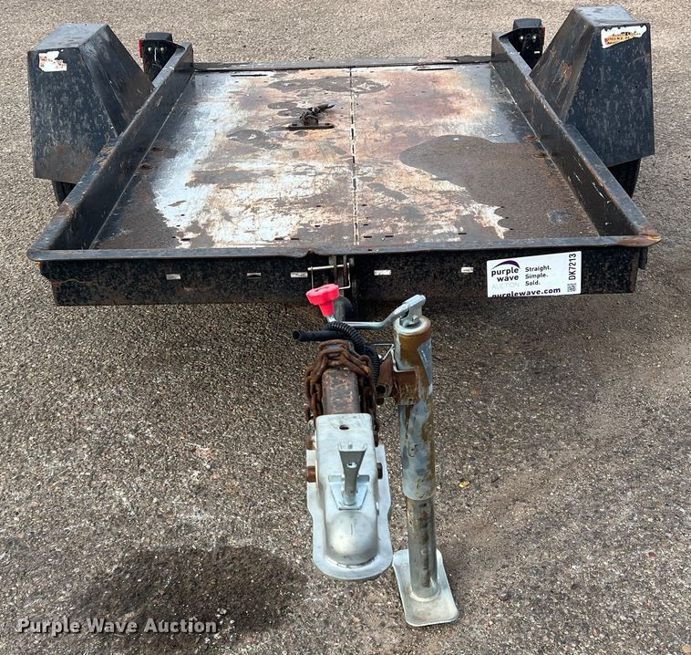 image for item DK7213 2004 Vermeer TLR30  tilt deck utility trailer