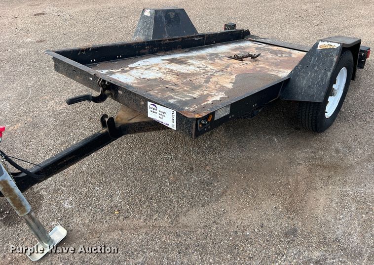 image for item DK7213 2004 Vermeer TLR30  tilt deck utility trailer