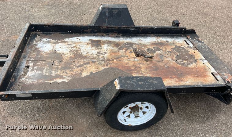 image for item DK7213 2004 Vermeer TLR30  tilt deck utility trailer