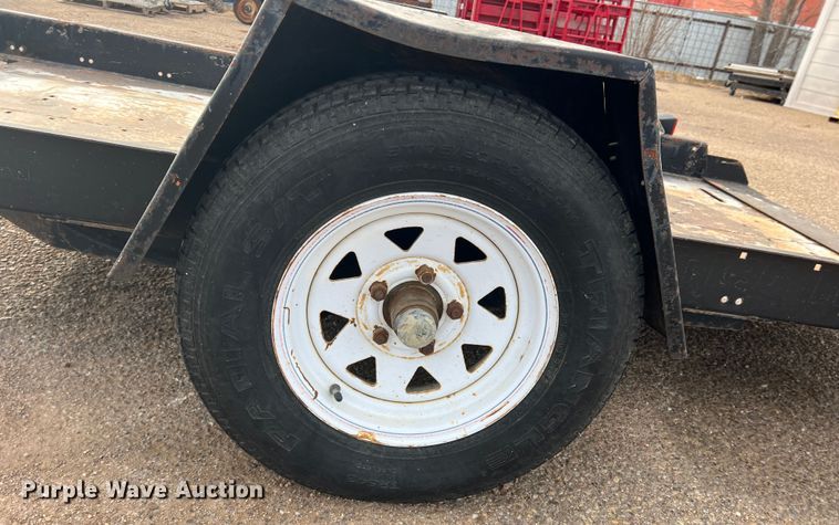 image for item DK7213 2004 Vermeer TLR30  tilt deck utility trailer