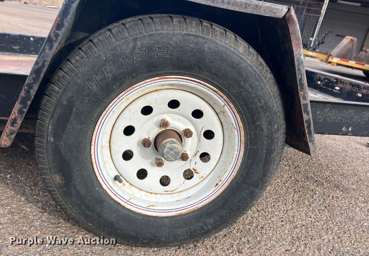 image for item DK7213 2004 Vermeer TLR30  tilt deck utility trailer