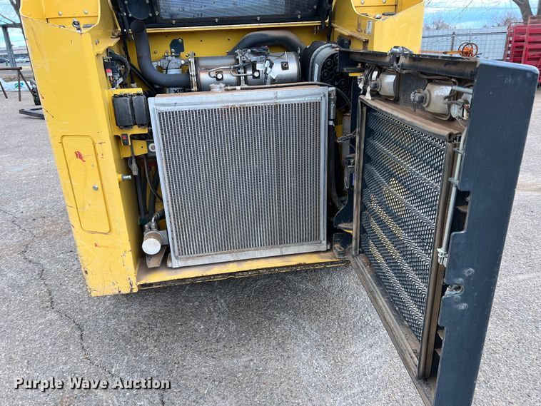 image for item DK7217 Yanmar T175-1  tracked skid steer loader