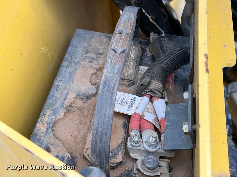 image for item DK7217 Yanmar T175-1  tracked skid steer loader