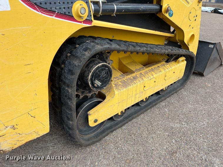 image for item DK7217 Yanmar T175-1  tracked skid steer loader
